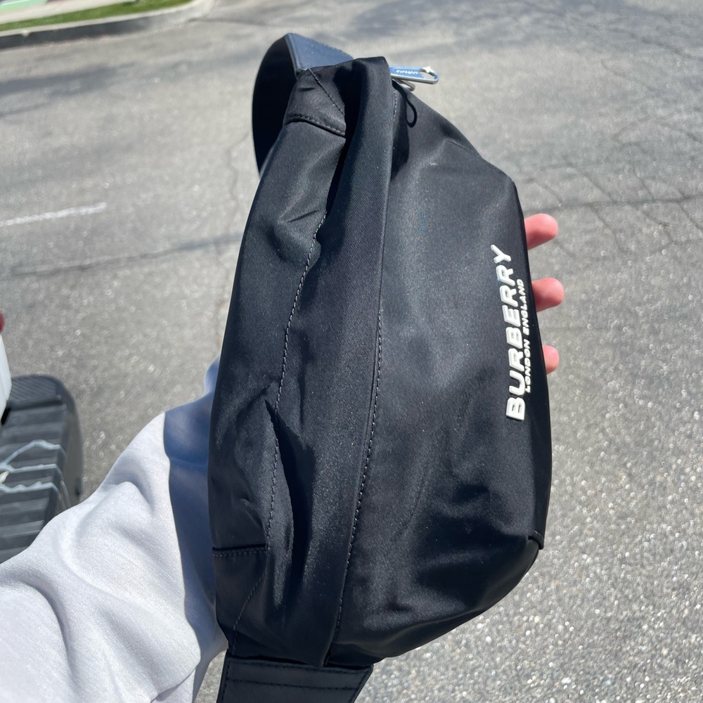 Burberry Bum Bag - Picture 2 of 4